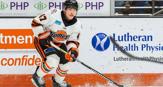 Offensivverteidiger Kyle Mayhew wird ein Panther