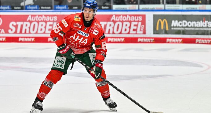 Panther verlängern mit Ryan Button